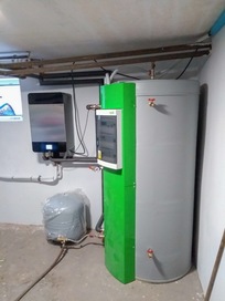 T_Fujitsu_Mini (1200x1600).jpg